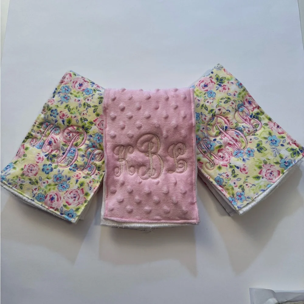 N/A burp cloths